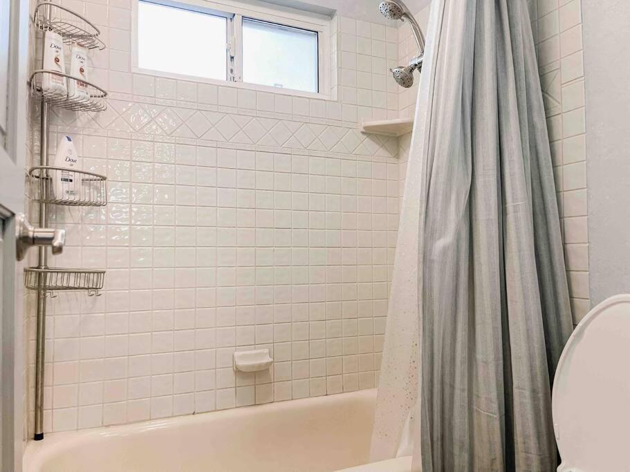 לאס וגאס *Entertainment Villa* 5Min To Strip Optional Heated Pool Jacuzzi! מראה חיצוני תמונה